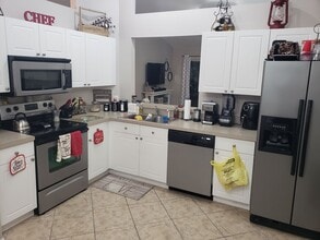 3848 Bayshore Cir in Tavares, FL - Building Photo - Building Photo