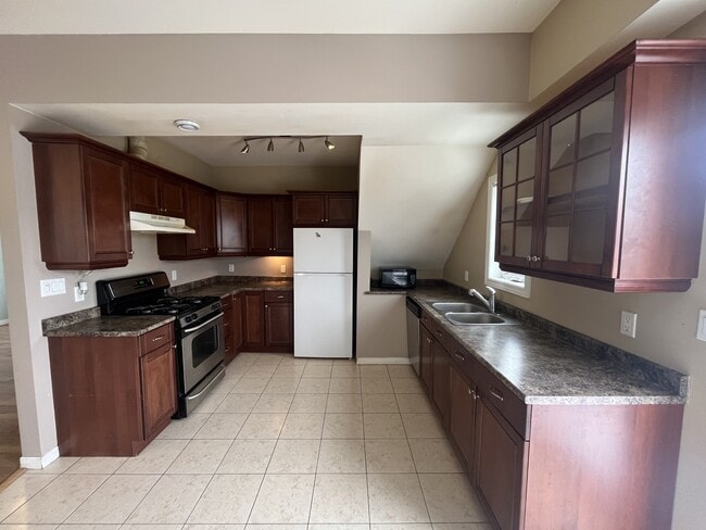 property at 152 Wesley St