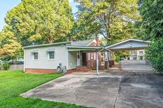 5212 Wales St in Charlotte, NC - Building Photo - Building Photo