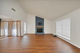 1611 Celeste Ct in Arlington, TX - Building Photo - Building Photo