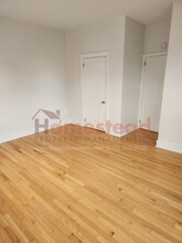 113 Walnut Ave, Unit Apt 2 in Ardmore, PA - Building Photo - Building Photo