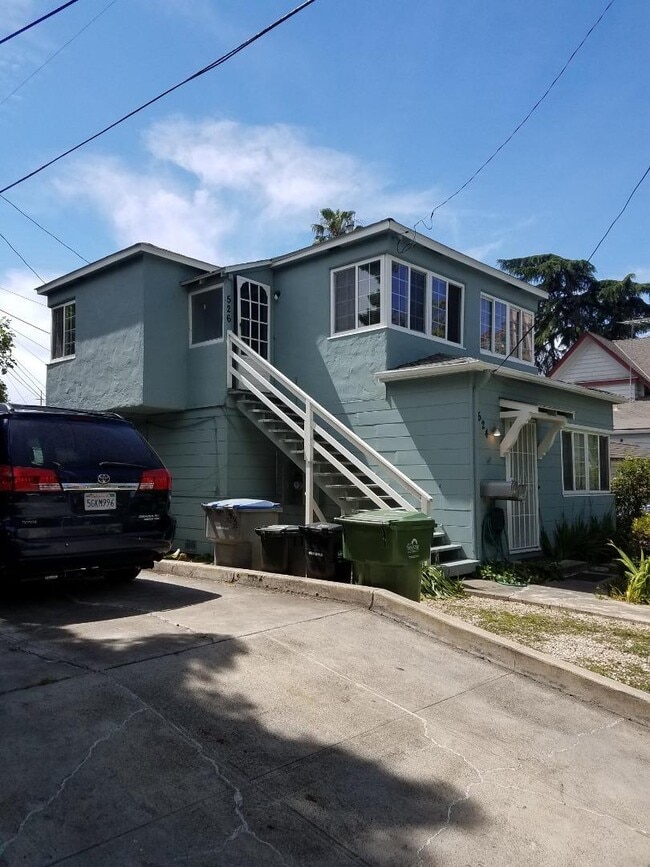 property at 524 E San Salvador St