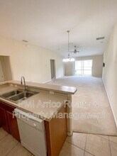 7538 Turtle View Dr in Ruskin, FL - Building Photo - Building Photo