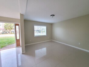 517 S 2nd St in Pensacola, FL - Building Photo - Building Photo