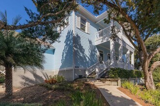 313 S Forest Dune Dr in St. Augustine, FL - Building Photo - Building Photo
