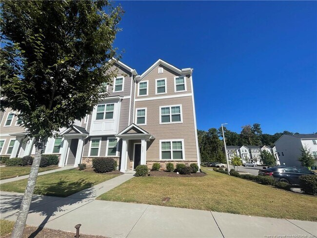 4923 Southern Magnolia Dr in Raleigh, NC - Building Photo - Building Photo