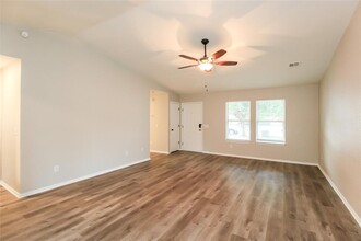 104 Rob Ln in Edmond, OK - Building Photo - Building Photo