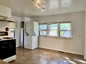 1804 Fenmoor Pl in Colorado Springs, CO - Building Photo - Building Photo