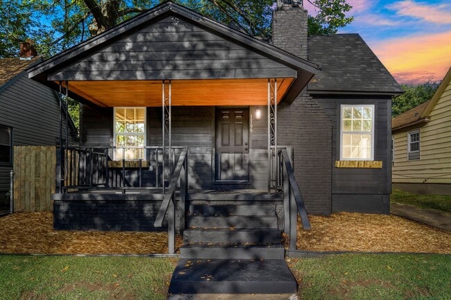 property at 1166 N Boston Pl