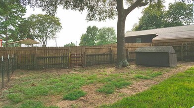 13289 FM Rd 2432 in Willis, TX - Building Photo - Building Photo