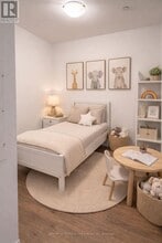 490 Gordon Krantz Ave in Milton, ON - Building Photo - Building Photo