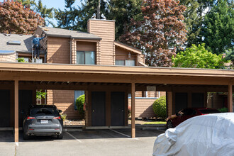 Country Trace in Kirkland, WA - Building Photo - Building Photo