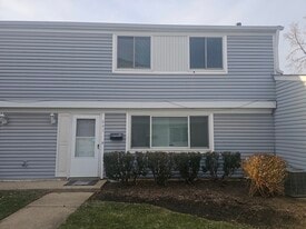 841 Oxford Pl in Wheeling, IL - Building Photo