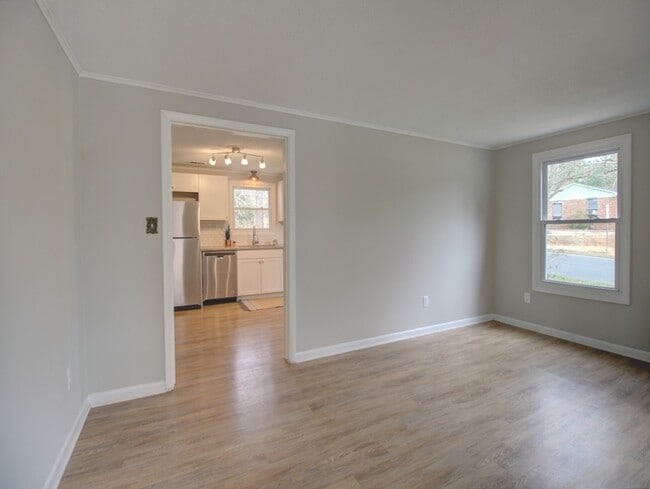 2600 Glenbrook Dr in Durham, NC - Building Photo - Building Photo