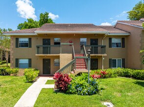 Bella Grand Condos in Pembroke Pines, FL - Building Photo - Building Photo