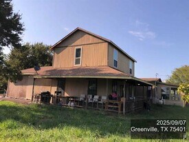 9319 Co Rd 1067 in Greenville, TX - Building Photo