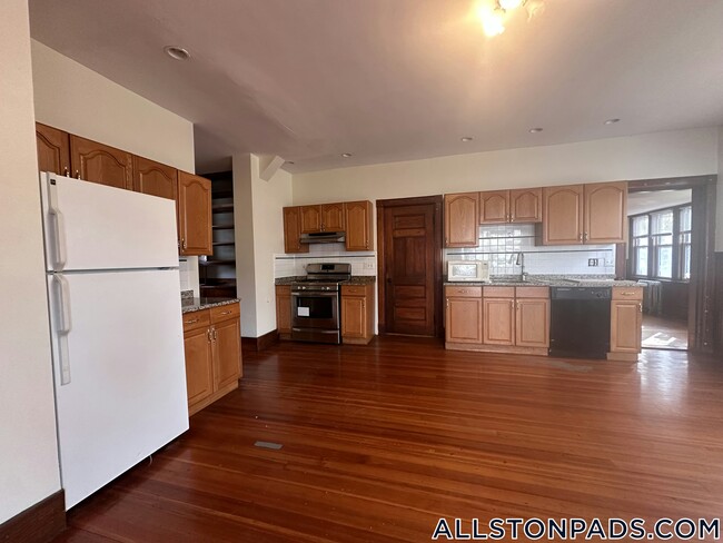 property at 14 Gardner St