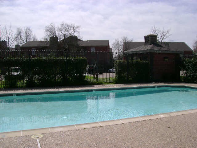 12500 Sandpiper Dr in Houston, TX - Building Photo - Building Photo