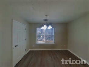 2043 Big Cypress Ln in Locust Grove, GA - Building Photo - Building Photo