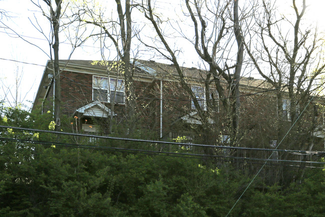 103 S Spring St in Louisville, KY - Foto de edificio - Building Photo