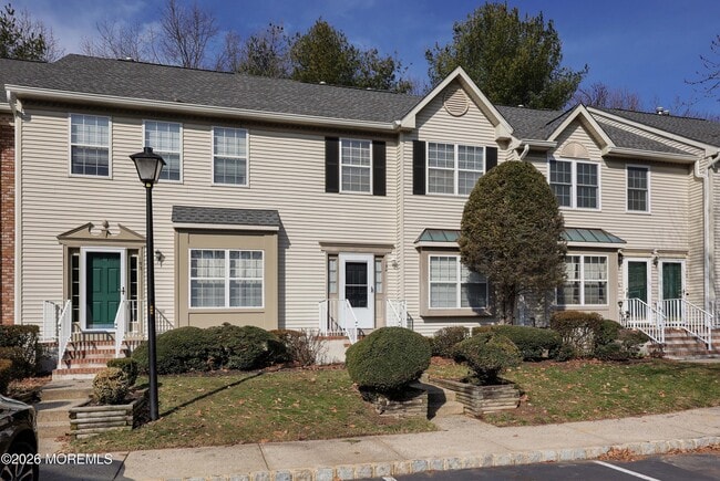 property at 154 Yarmouth Ct