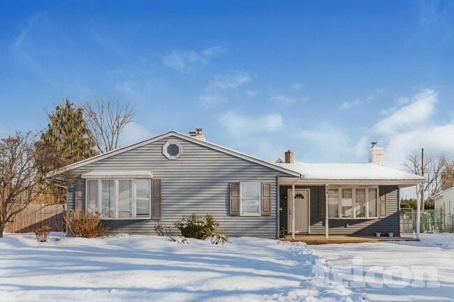 property at 114 Timber Ln