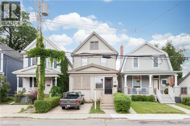 property at 397 Bay St N