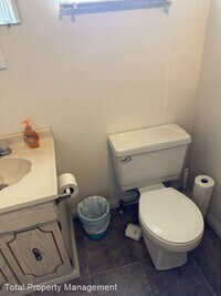 782-1423 Brokaw Ave photo'