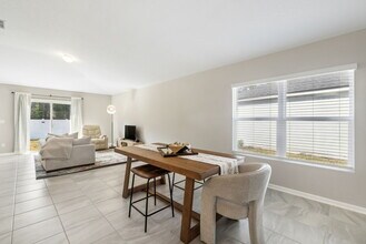 4866 Morning Rise Cir in Jacksonville, FL - Building Photo - Building Photo