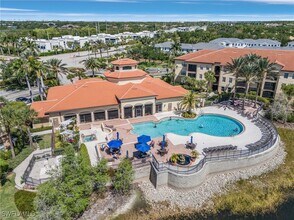 12930 Positano Cir in Naples, FL - Building Photo - Building Photo