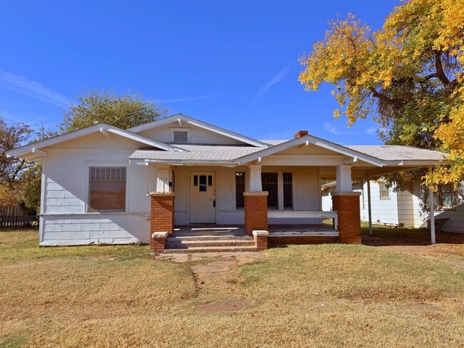 property at 1710 Monroe St