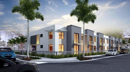 Maximo Gomez Apartments in Miami, FL - Building Photo