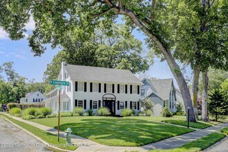 570 N Edgemere Dr in Allenhurst, NJ - Building Photo - Building Photo