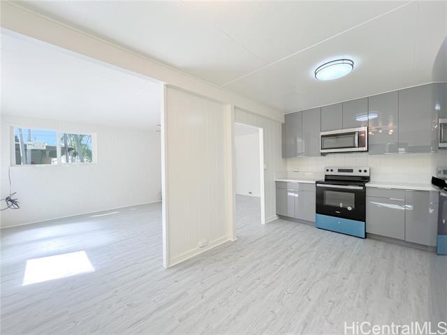 84-290-290 Makaha Valley Rd in Waianae, HI - Building Photo - Building Photo