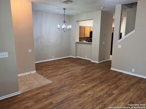 13528 Bristow Dawn in San Antonio, TX - Building Photo - Building Photo