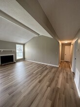 709 R S Bradley Blvd in Clarksville, TN - Building Photo - Building Photo