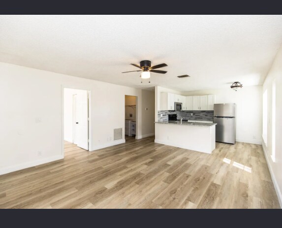 2634 W 28th St in West Palm Beach, FL - Building Photo - Building Photo