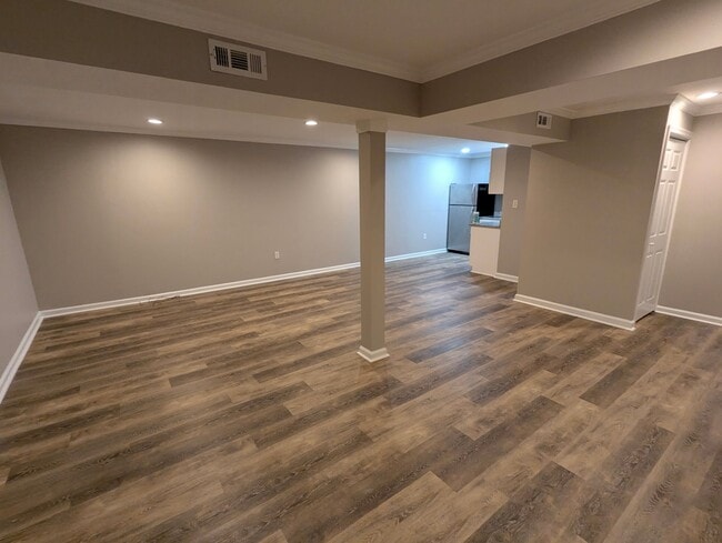 6708 Martindale Ct, Unit C