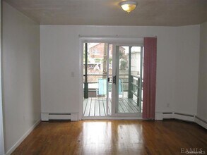 396 Kimball Ave in Yonkers, NY - Foto de edificio - Building Photo