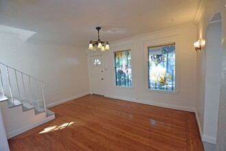 2010 N St in Sacramento, CA - Building Photo - Building Photo