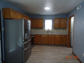 247 Settlers Landing Rd in Hampton, VA - Building Photo - Building Photo