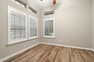 151 E Greenhill Terrace Pl in Spring, TX - Building Photo - Building Photo