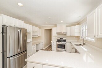 130 Maple Pl in Fayetteville, GA - Building Photo - Building Photo