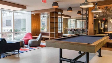 4630 Center Blvd in Queens, NY - Building Photo - Building Photo