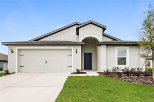 1357 Brenway Dr in Mascotte, FL - Building Photo