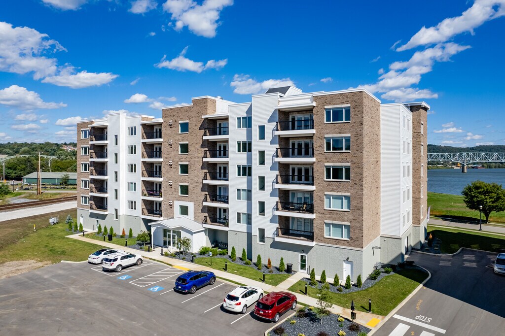 Bridgewater Crossing Apartments in Beaver, PA