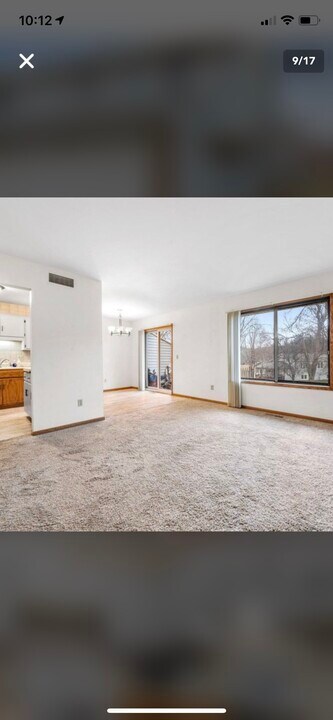 12939 Oliver Ave S in Burnsville, MN - Building Photo