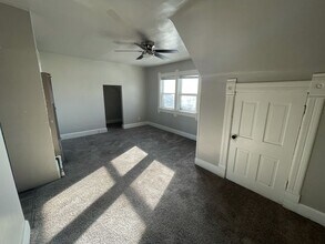 1209 Harvey St in Green Bay, WI - Building Photo - Building Photo