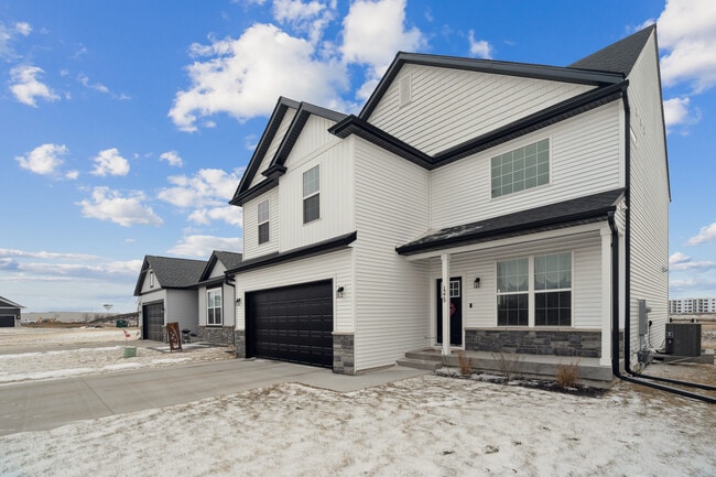 1275 Priscilla Ct in North Liberty, IA - Building Photo - Building Photo