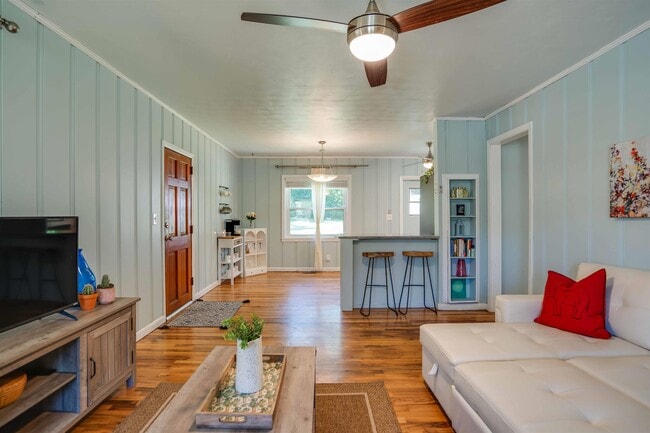 2018 Fannie Dr in Tallahassee, FL - Building Photo - Building Photo